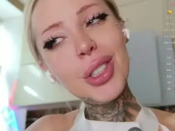 Chaturbate Live Sex Cam of 2badforyou