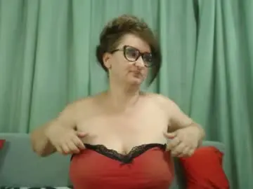 Chaturbate Adult Video Chat of ladymagickiss