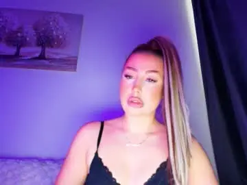 Chaturbate Live Porn of abella_soleill