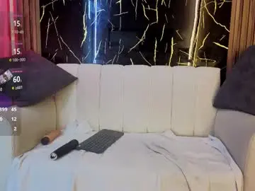 Chaturbate Sex Cam of starlight_mature23_aws