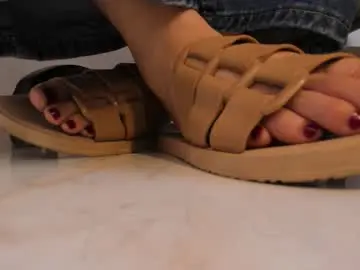 Chaturbate Adult Video Chat of katty_feet_