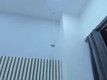 Chaturbate Sex Cam of lenay_evans