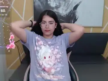 Chaturbate Live Sex Cam of olivia_russo
