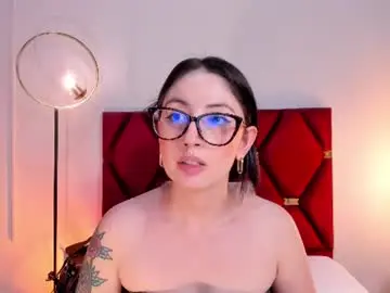 Chaturbate Nude Webcam of emilyywatson