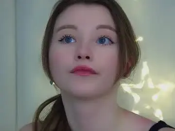 Chaturbate Live Sex Cam of keiraace