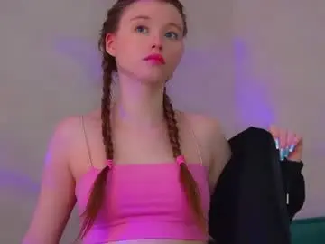Chaturbate Best live sex cam show of keiraace