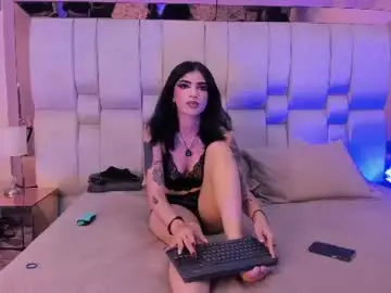 Chaturbate Nude Webcam of maddyperez8