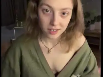Chaturbate Best live sex cam show of holydori