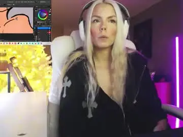 Chaturbate Adult Webcams of tinykylie