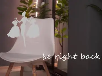 Chaturbate Live Sex Cam of calliadesigner