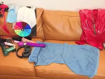 Chaturbate Live Sex Cam of jadestaruk