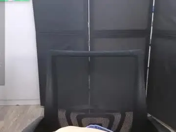 Chaturbate Live Sex Cam of christy_memeow