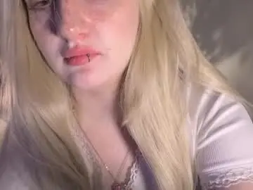 Chaturbate Watch Live Sex Cams of eliejay