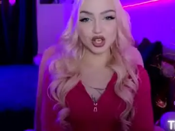 Chaturbate Live Sex Cam of linalirian