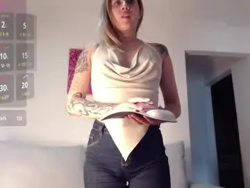 Chaturbate Nude Webcam of marthina_thompson