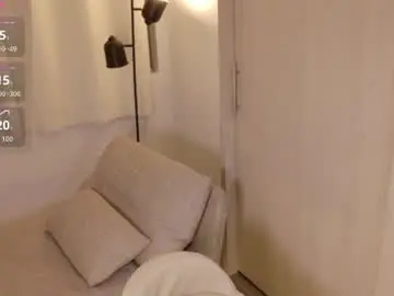 Chaturbate Live Sex Cam of seductivelvet
