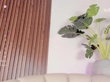 Chaturbate Watch Live Sex Cams of kenykitty