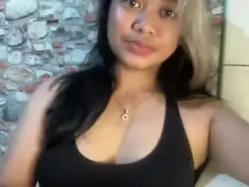 Chaturbate Live Porn of lilvixenbaby24