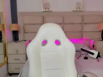 Chaturbate Adult Video Chat of cintiacolins