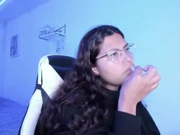 Chaturbate Live Sex Cam of ladybrown_16