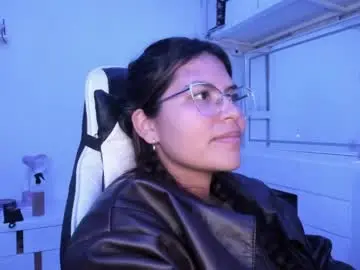 Chaturbate Live Porn of ladybrown_16