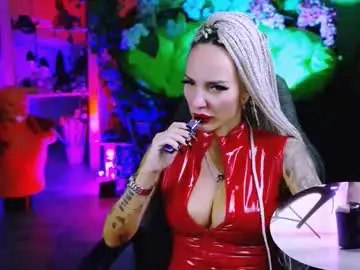 Chaturbate Free Porn Cam of monicamaxwel