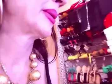 Chaturbate Adult Video Chat of cerisedodd