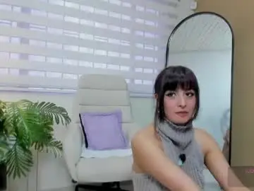 Chaturbate Live Sex Cam of lara_reynolds_