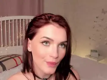 Chaturbate Sex Chat of synne_glows