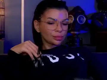 Chaturbate Live Porn of mistresselenia