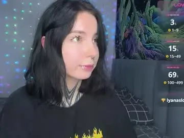 Chaturbate Best live sex cam show of vivi__squirrel