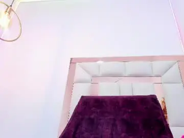 Chaturbate Adult Video Chat of lia_antonella69