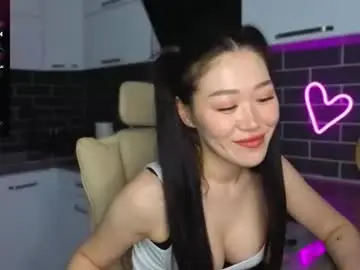 Chaturbate Live Sex Cam of emmavictori