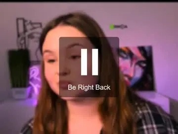 Chaturbate Live Sex Cam of candy_flossie1