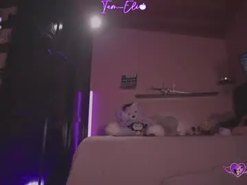 Chaturbate Live Sex Cam of iam_eli