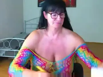 Chaturbate Live Sex Cam of illymaus