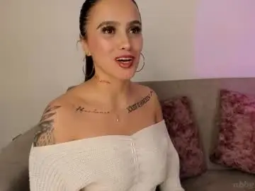 Chaturbate Live Sex Cam of abbey_allen