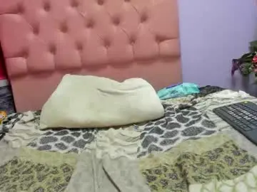 Chaturbate Watch Live Sex Cams of bellaseduzione