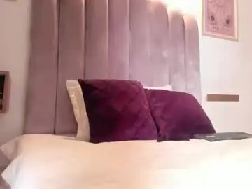 Chaturbate Adult Webcam of sky_caroline