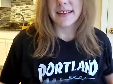 Chaturbate Best Webcam of tinywithtiddies