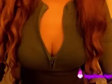 Chaturbate Watch Live Sex Cams of poppybloopy