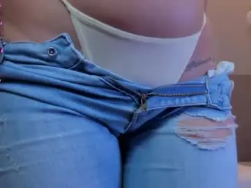 Chaturbate Watch Live Sex Cams of ayla13_
