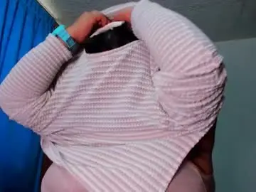 Chaturbate Adult Webcams of candy_browm1