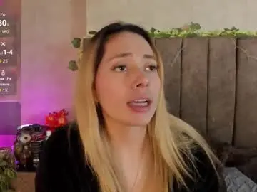 Chaturbate Live Sex Cam of lanaamills