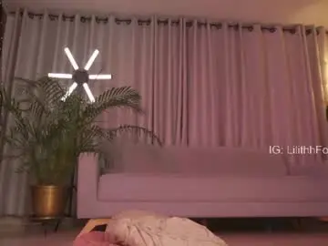 Chaturbate Sex Cam of lilithhfosterr