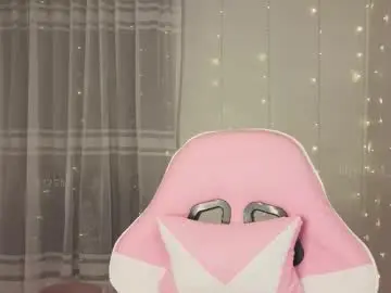 Chaturbate Live Sex Cam of lilyrose1_