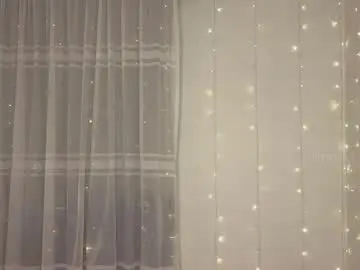 Chaturbate Best live sex cam show of lilyrose1_