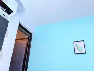 Chaturbate Sex Cam of lola_clit