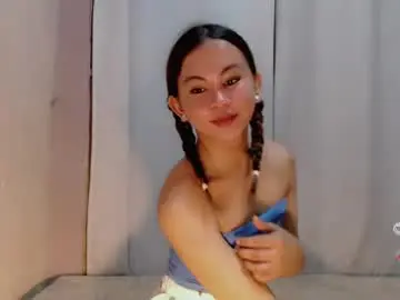 Chaturbate Live Sex Cam of sofia_sweetheart18