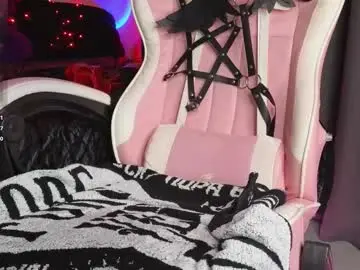 Chaturbate Best live sex cam show of devil_s_bride